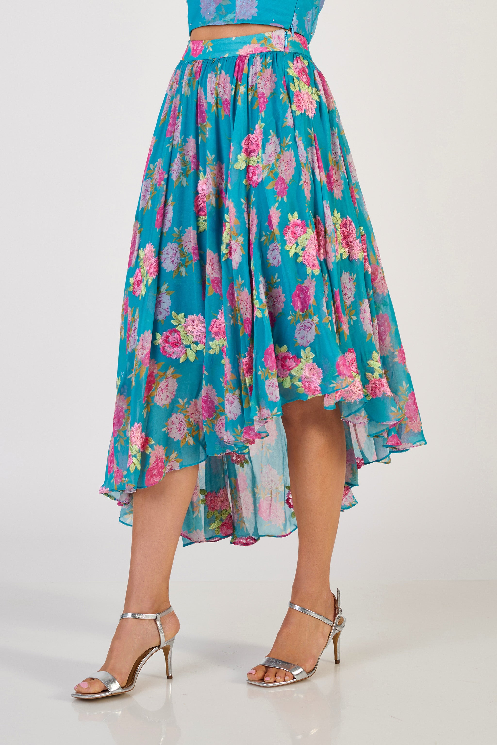 Kashvi Asymmetric Skirt